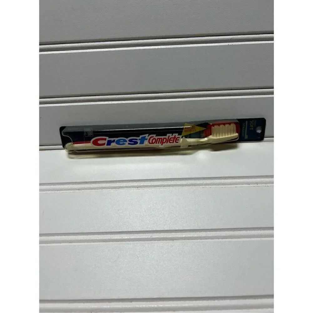 Crest Complete Straight Small Soft Red White Vintage Toothbrush